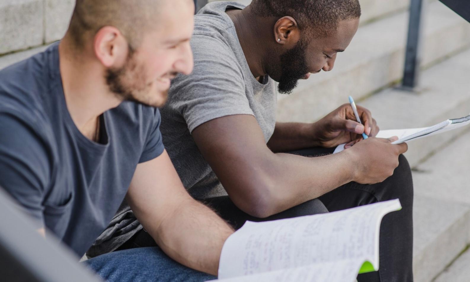 Análisis comparativo de presupuestos empresariales